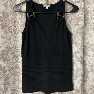 Sleeveless black top w/tortoiseshell look buckles